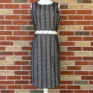 Ivanka Trump Scalloped Lace Black White Sleeveless Sheath Dress 👗